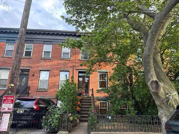 275 4th St, Jersey City, NJ 07302