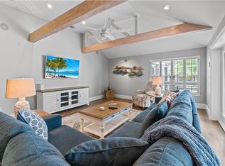 1320 Marlin Dr, Naples, FL 34102