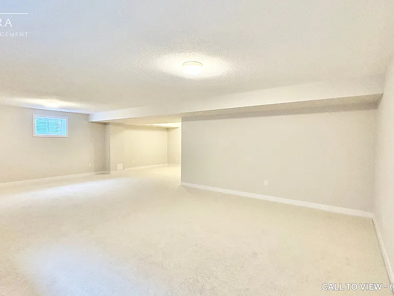535 Oldenburg Ave — Photo 10