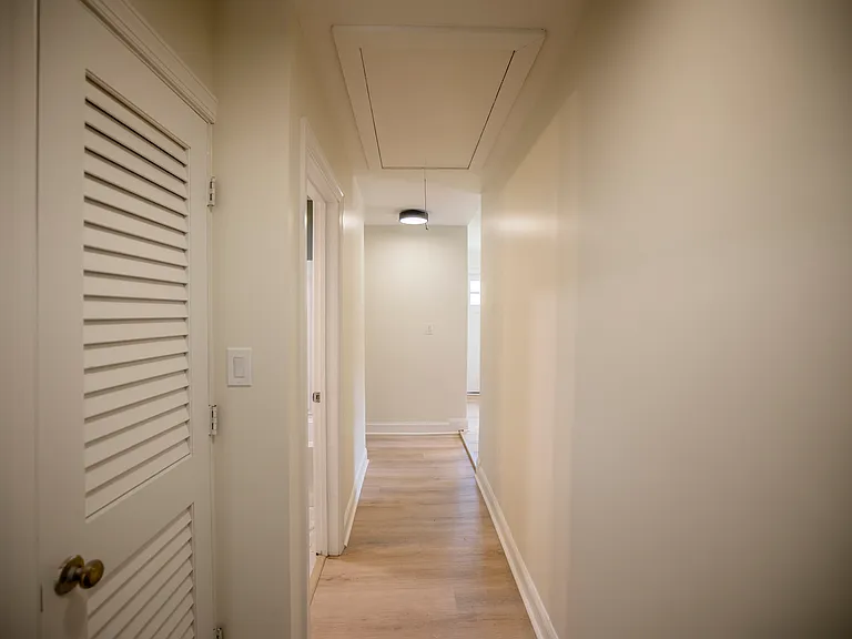 432 Merino St — Photo 17