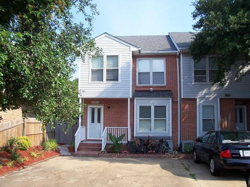 1st image of 2584 Shore Dr APT B