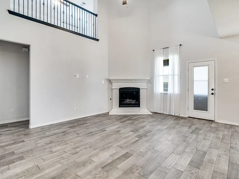 3094 Maverick Dr — Photo 7