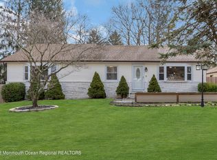 17 Laurel Ave, Jackson, NJ 08527