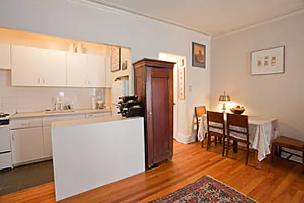 Sold by Avenue Sotheby's International Realty | media 16