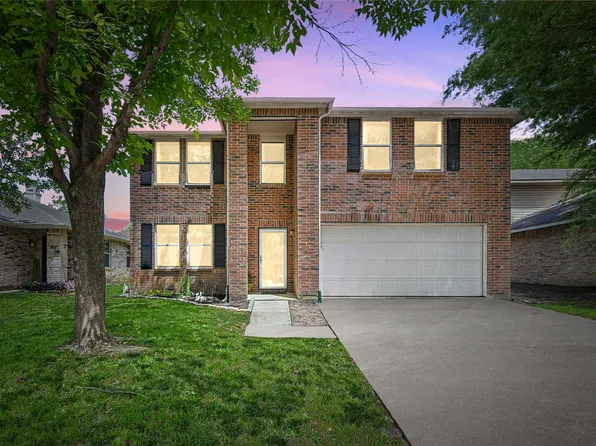 1833 Ramada Trl, Justin, TX 76247