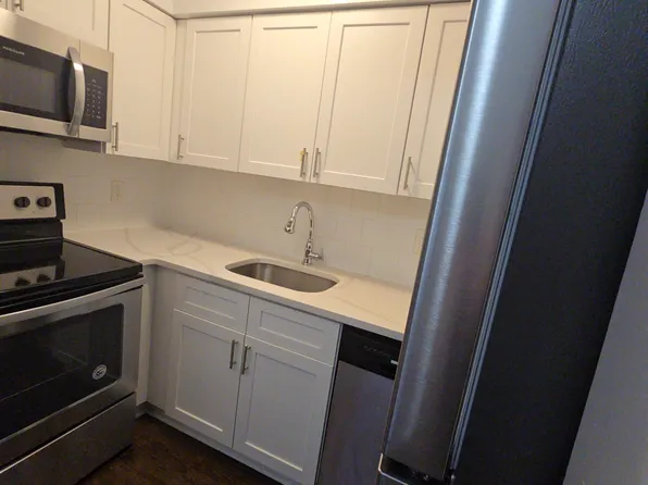 6001 Monroe Place image 8 of 17