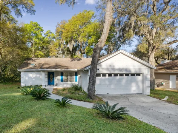 901 N 15th St, Fernandina Beach, FL 32034