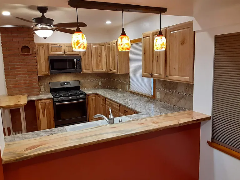 1447 W 3rd Ave — Photo 11