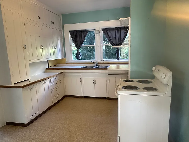 351 W 10th Ave #M — Photo 6