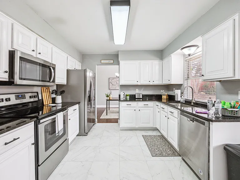 1601 Chittam Dr — Photo 10