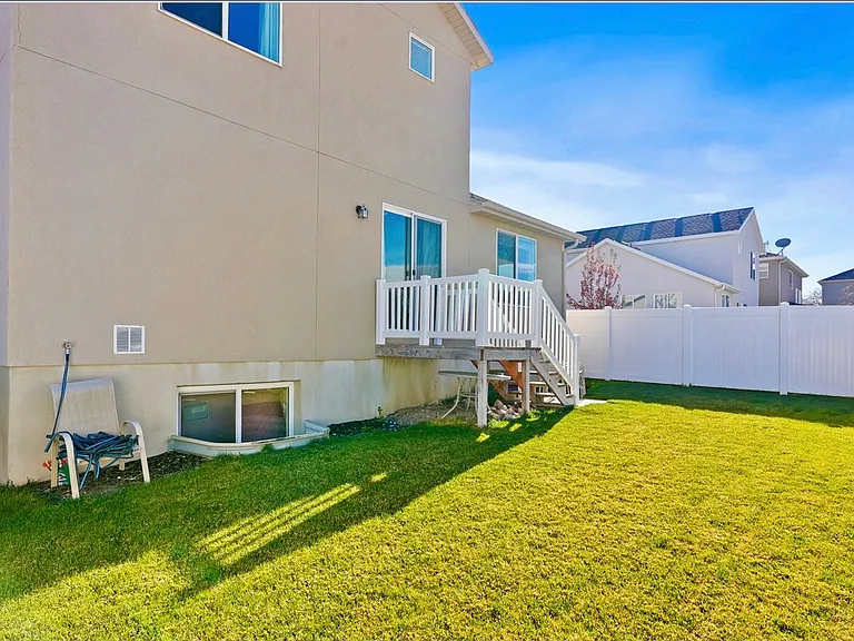 3414 S Melanie Cv — Photo 17