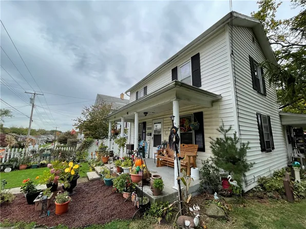 1155 Griswold St, Sharon, PA 16146