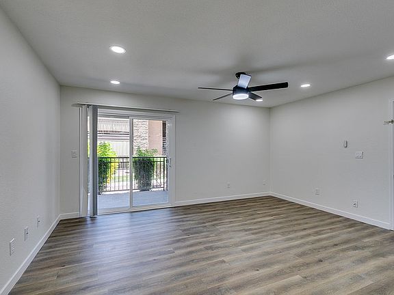4th image of 5097 Indian River Dr Unit 171
