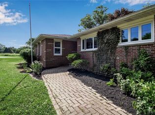 6829 Milestrip Rd, Orchard Park, NY 14127