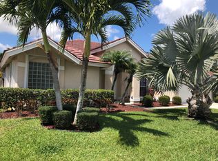 7431 Wentworth Dr, Lake Worth, FL 33467