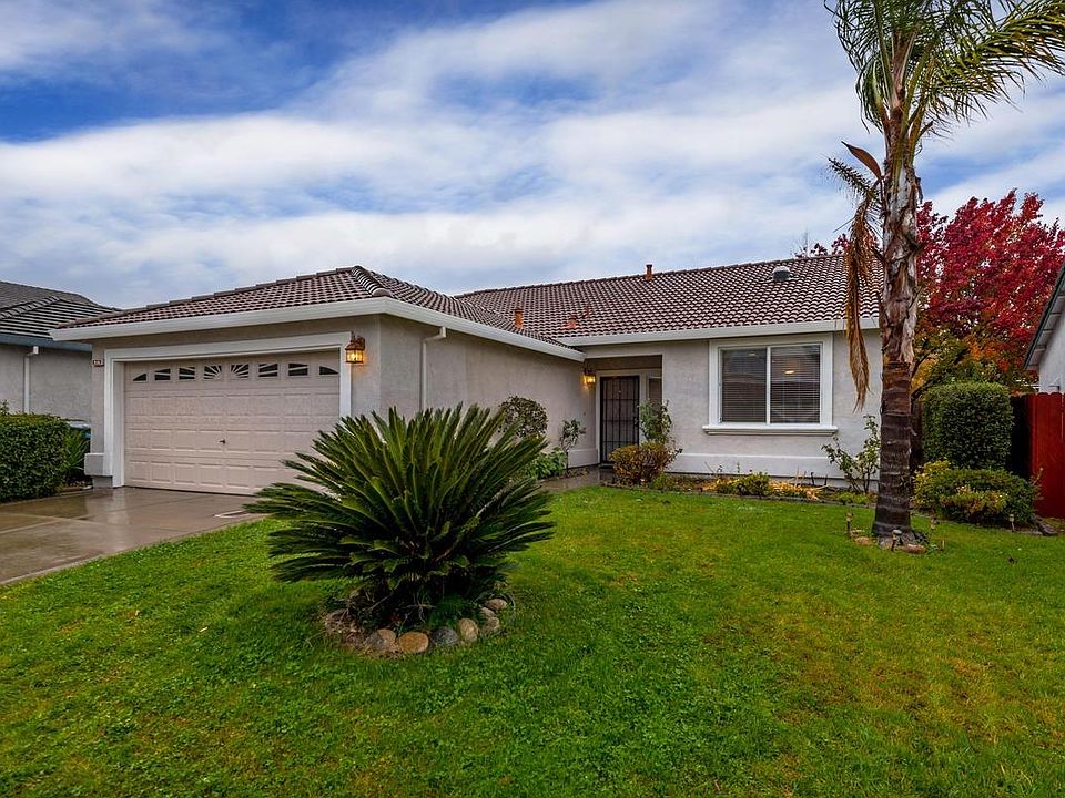 1st image of 8229 Madrone Woods Pl