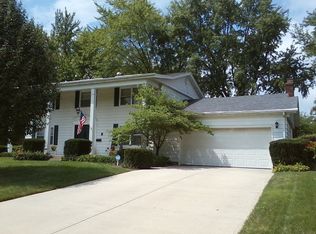 2743 Wellsford Ln, Springfield, OH