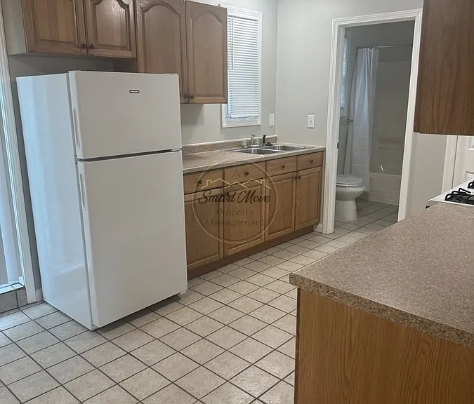 19728 Sharon Ct — Photo 5