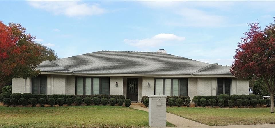 1st image of 7800 Bayshore Ct