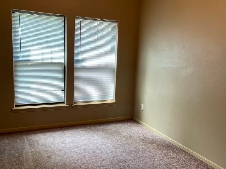 404 S Johnson St #1 — Photo 6