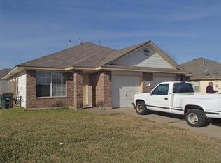 2216 Smith Branch Blvd APT B, Georgetown, TX 78626