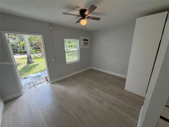 2803 NE 6th Ln #2803, Fort Lauderdale, FL 33334