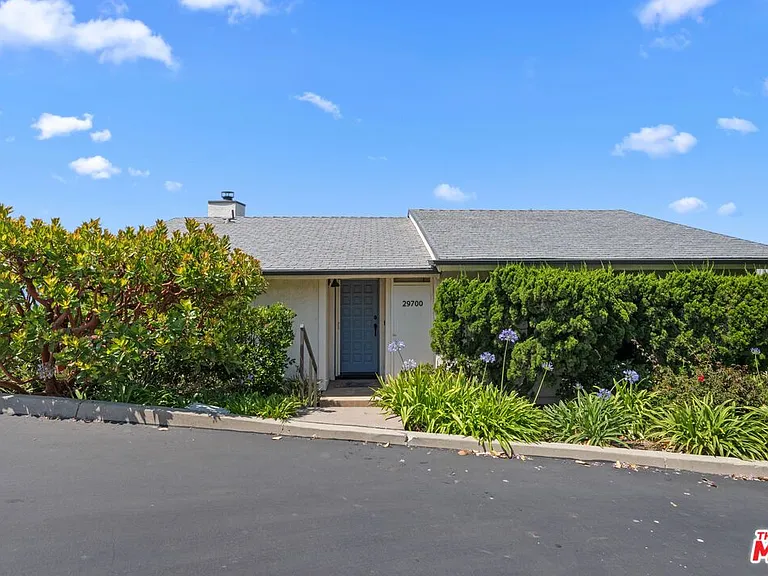 29700 Zuma Bay Way — Photo 3