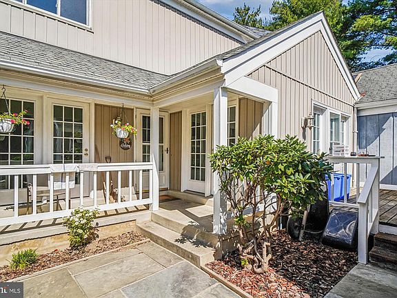 2nd image of 20633 Highland Hall Dr