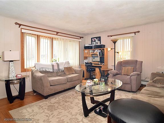 2nd image of 15 Diana Ave