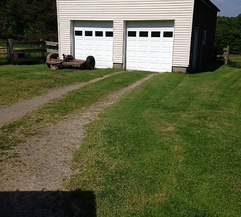3 car detatched garage