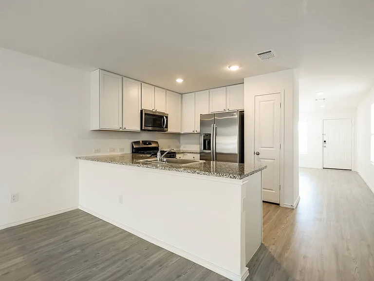 10121 Bridgton Ml — Photo 5