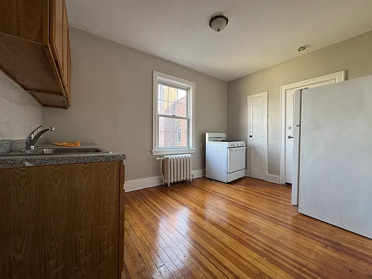 15-402 Vine St #D402 — Photo 10