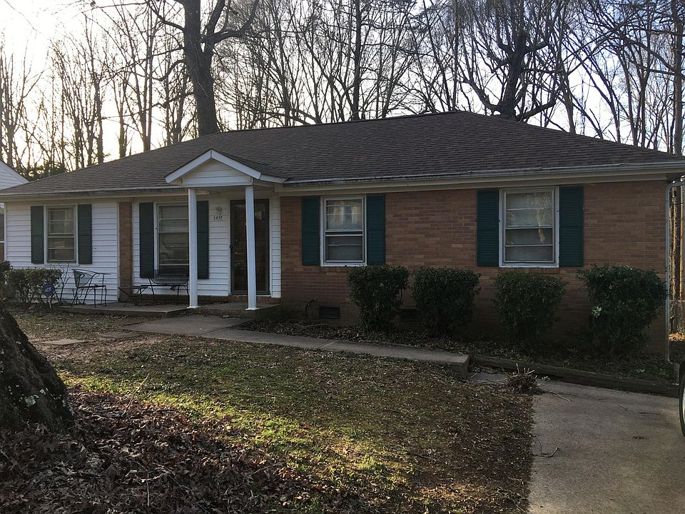 1st image of 1319 Beaverbrook Dr