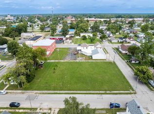 904-914 E 5th St, Muncie, IN 47302