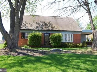1006 Hermosa Ave, Lancaster, PA
