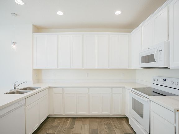 2nd image of 29259 N 122nd Ln