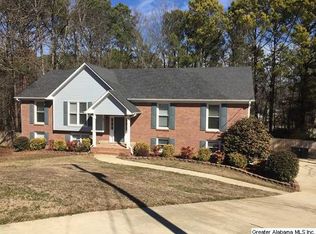 47 Rose Hill Cir, Calera, AL 35040