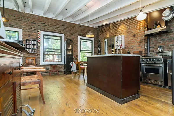 Rented by Town Residential | media 6