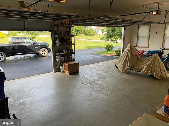 3rd image of 136 Laks Dr
