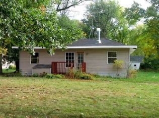 26325 W Grapevine Ave, Antioch, IL 60002