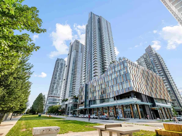 4458 Beresford St #22F, Burnaby, BC V5H 0J1