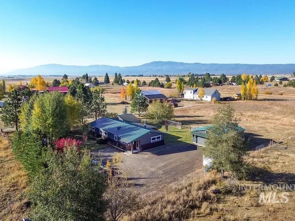 13963 Rustic Rd, McCall, ID 83638