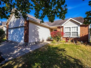 236 Worthington Dr, Germantown, OH 45327