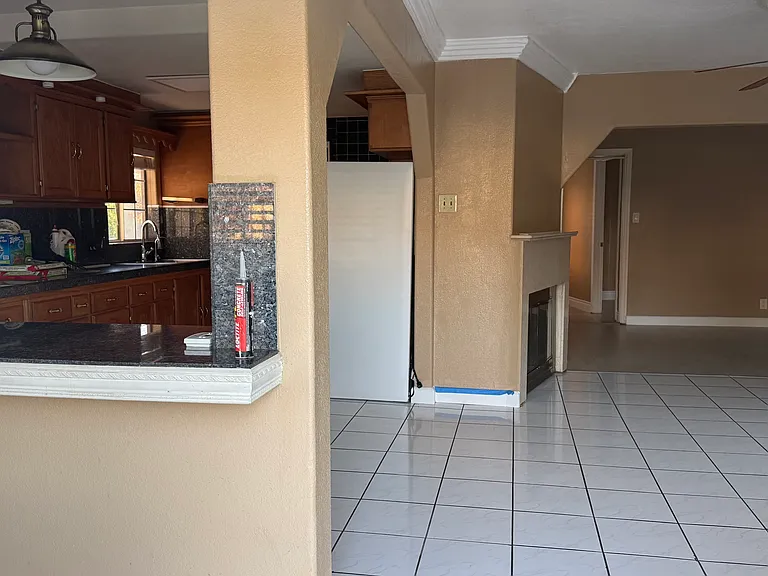 353 Dale Dr — Photo 7