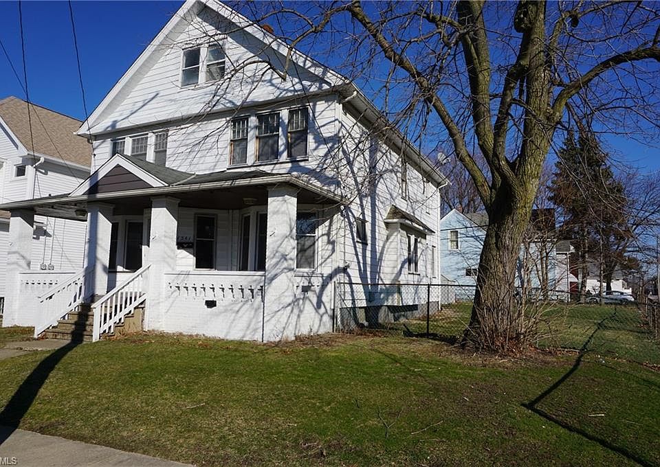 1st image of 1541 Hopkins Ave