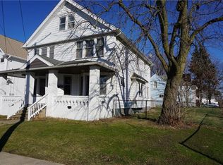 1541 Hopkins Ave, Lakewood, OH