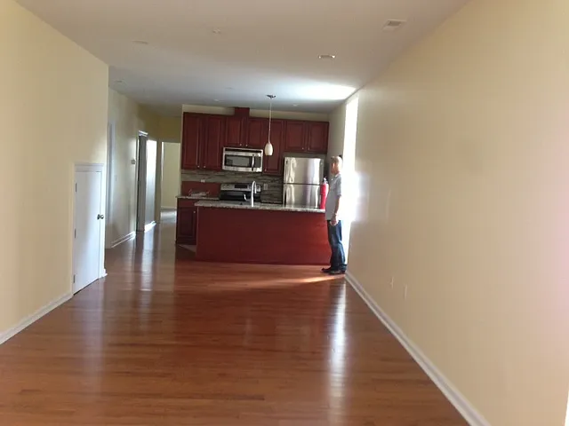 LR/Kitchen