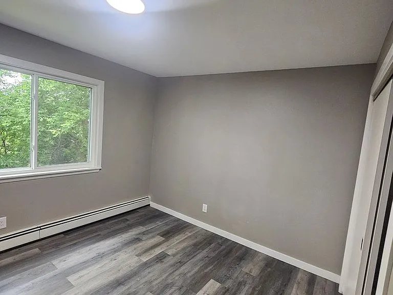 1710 Elder St. (10 Unit) — Photo 6