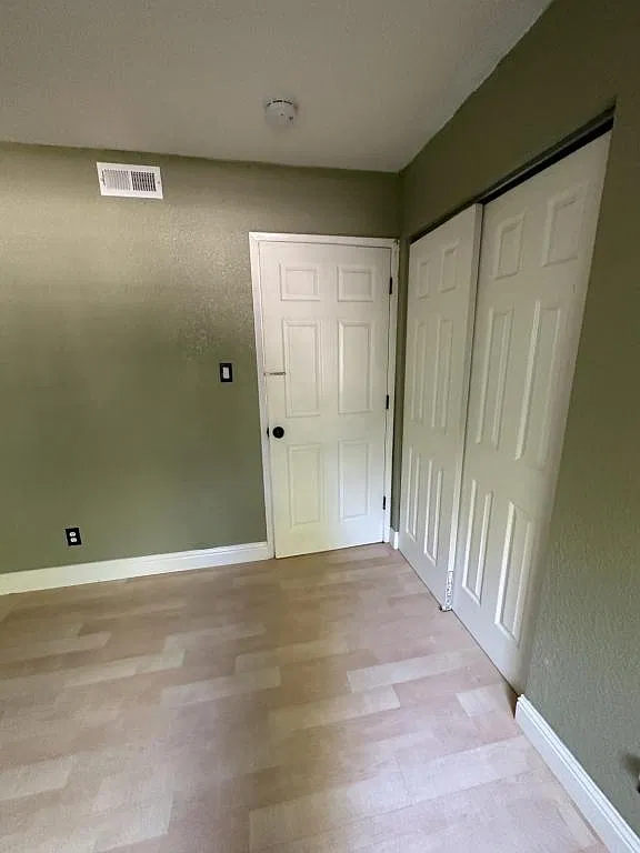 6601 Lindbrook Way — Photo 3