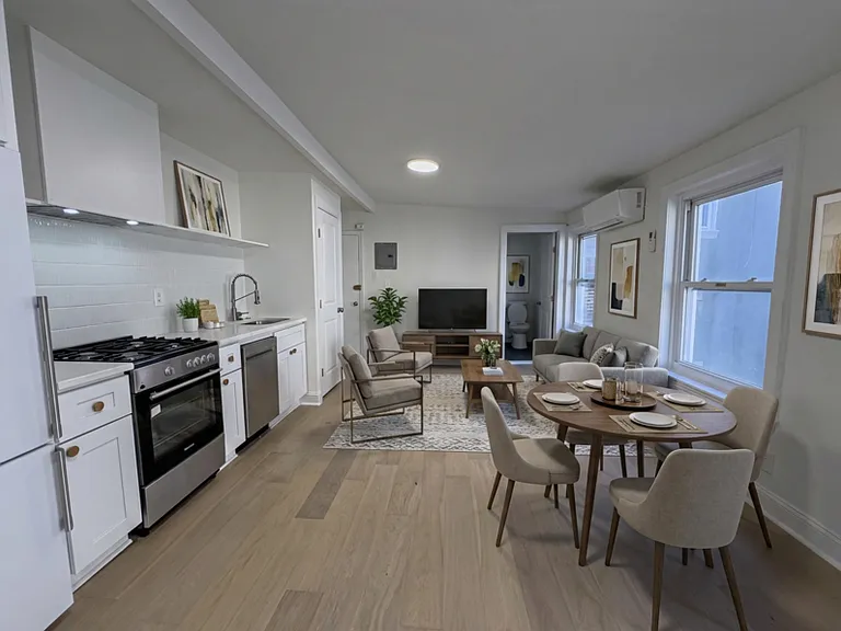 2039 Green St #3R — Photo 1